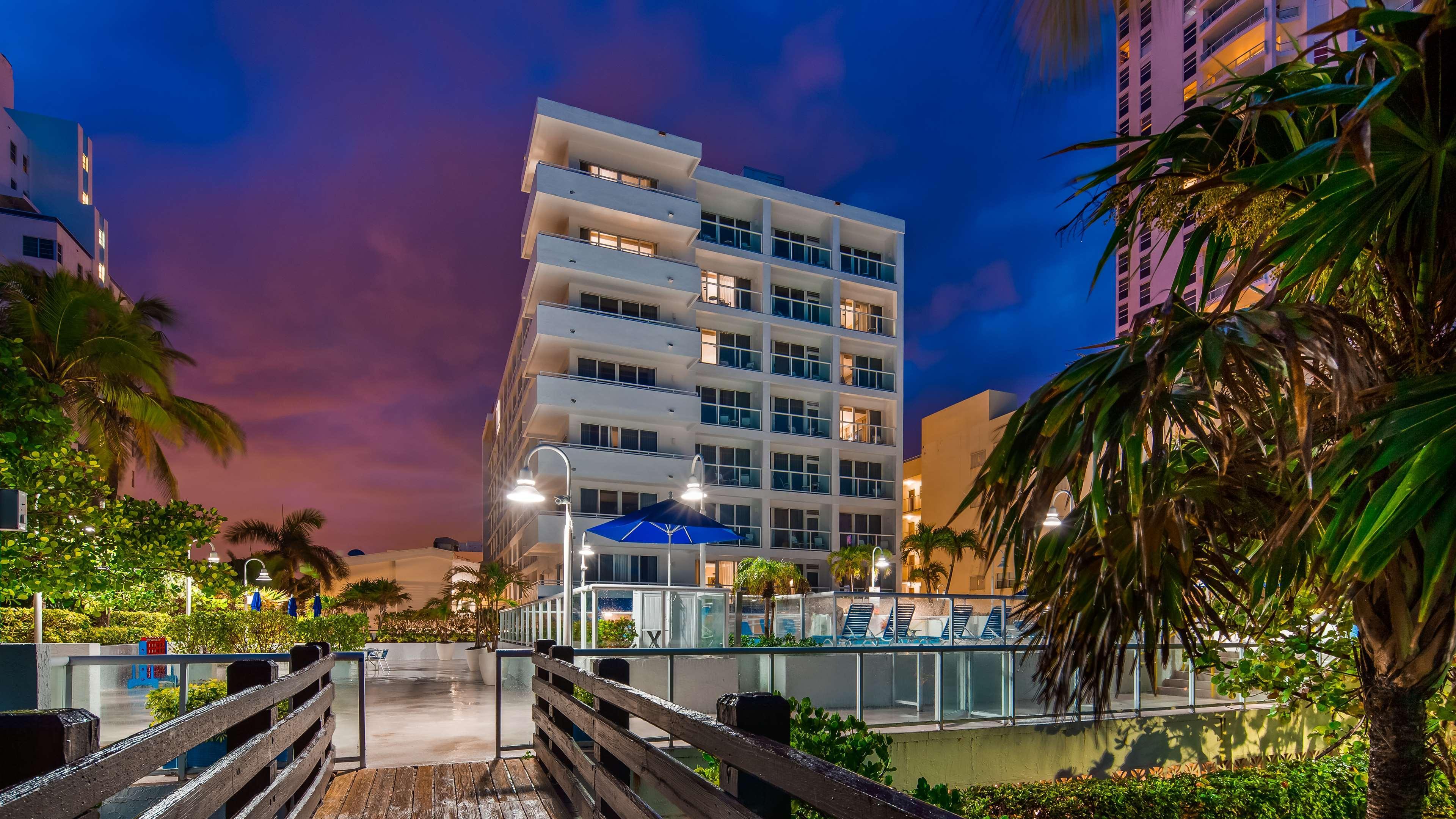 Best Western Plus Atlantic Beach Resort Miami Beach Ngoại thất bức ảnh